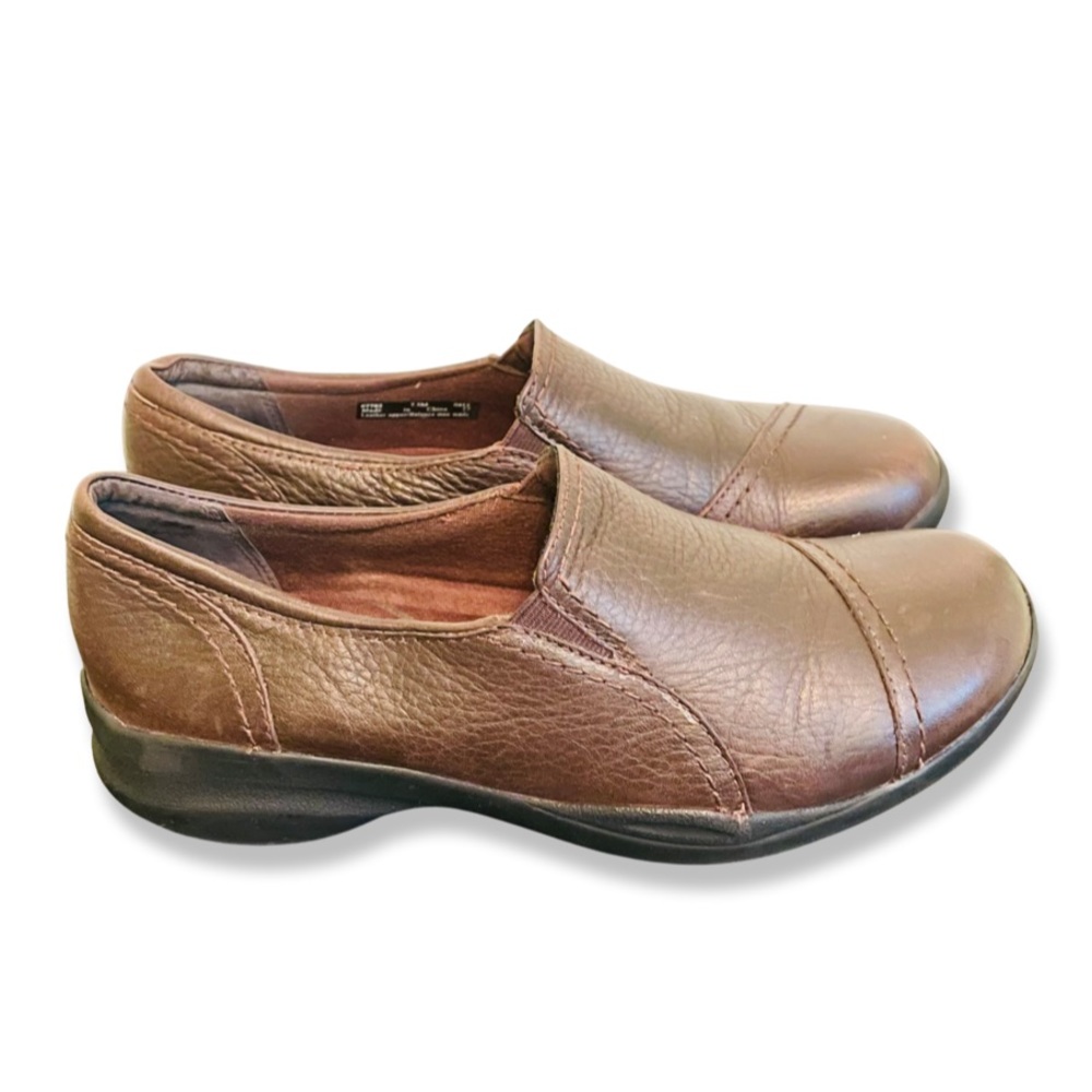 Clarks In-Motion Brown Leather Comfort Flat Walking Shoe Loafers 67782